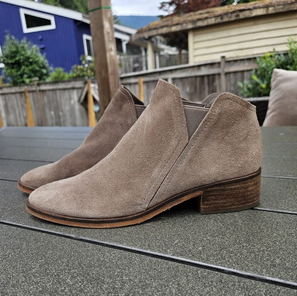 Dolce Vita Tay women's bootie - Picture 2 of 4